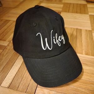 Wifey black ballcap